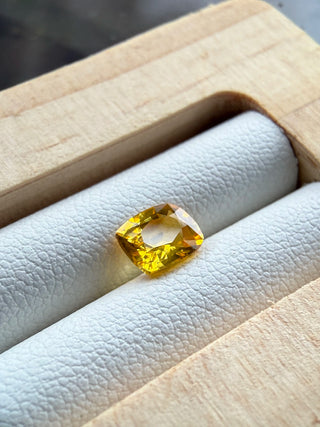 1.04 Carat Ceylon Yellow Sapphire – Cushion Cut